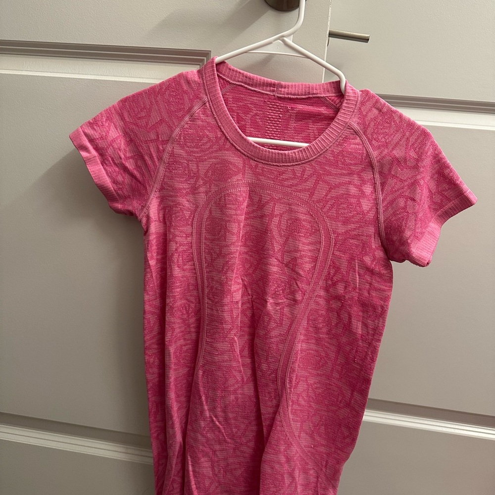 pink rose lululemon swiftly tech short sleeve